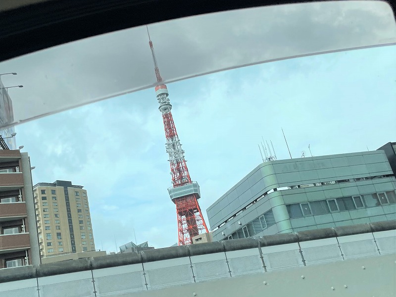 東京タワー　車窓