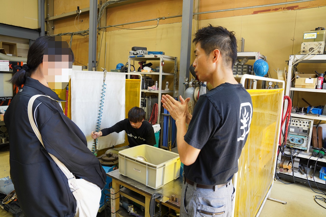 女子高生が職業体験に来てくれました！ | 【やりまっせ !!】 大阪の製