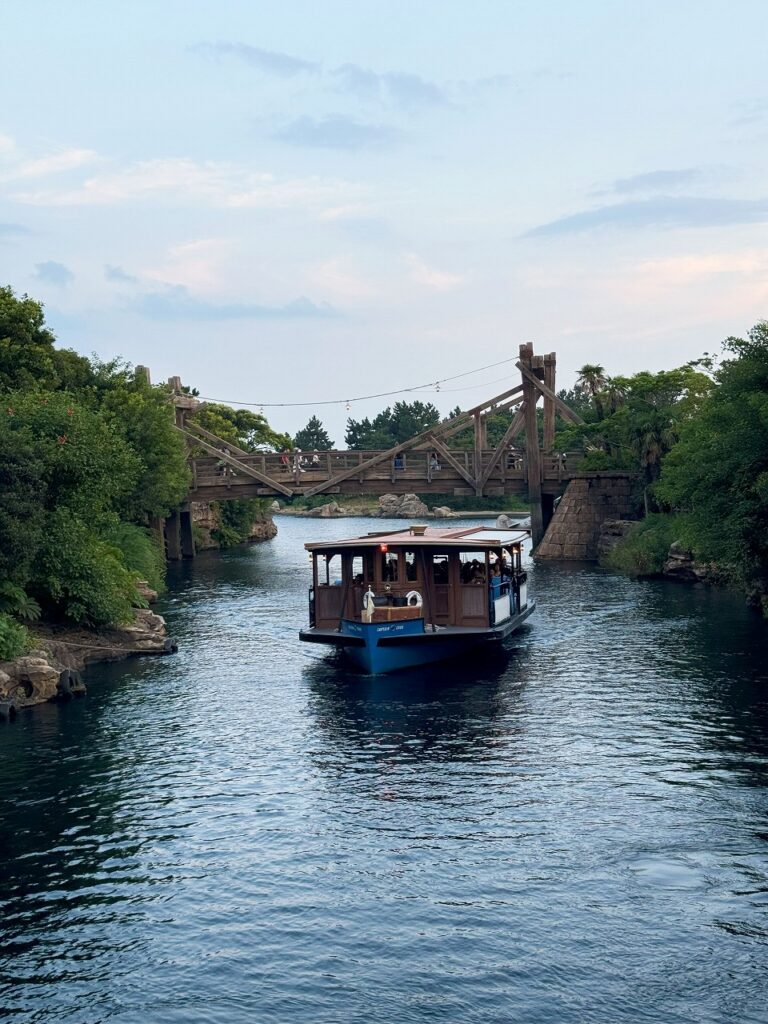 トランジットスチーマーライン