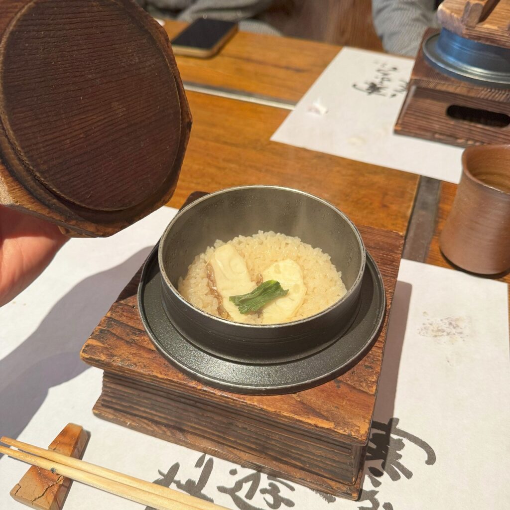 備前焼割烹 八馬　鯛の釜めし