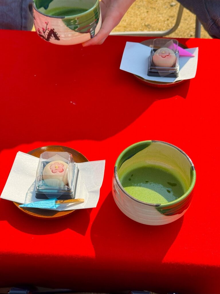 屯倉神社 お抹茶とお茶菓子