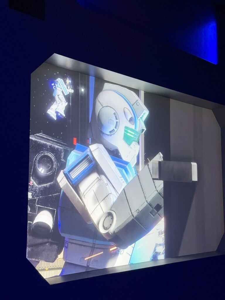 大阪万博 ガンダムパビリオン 宇宙デブリを回収するザク