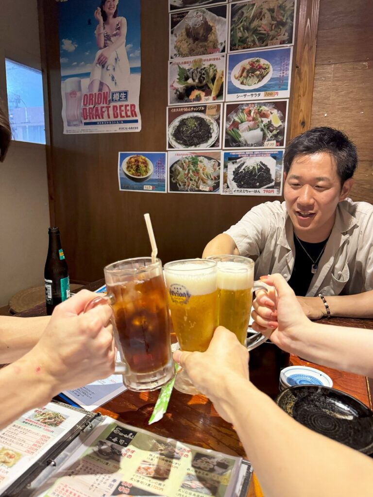 石垣島、居酒屋なかゆくいで乾杯
