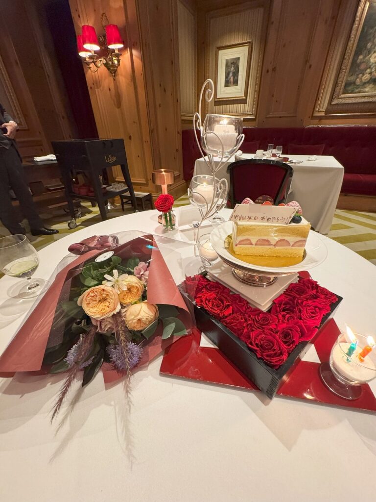 リッツカールトン大阪、ラ・ベ 誕生日ケーキ