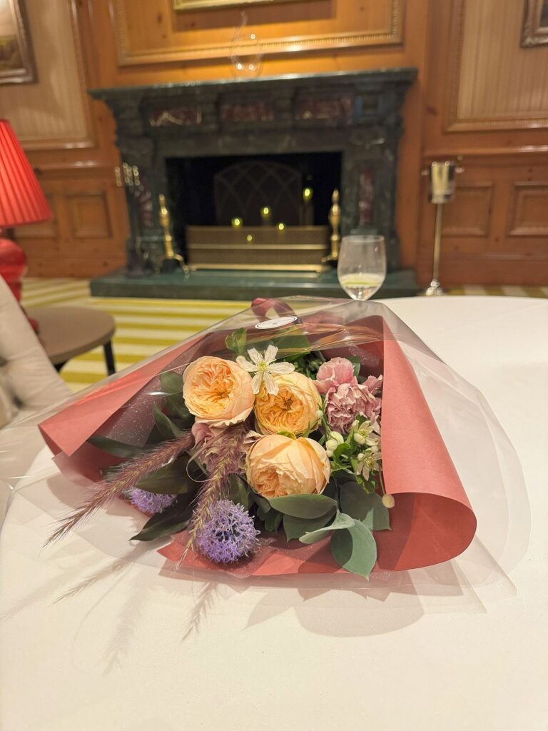 リッツカールトン大阪、ラ・ベ 誕生日のお花