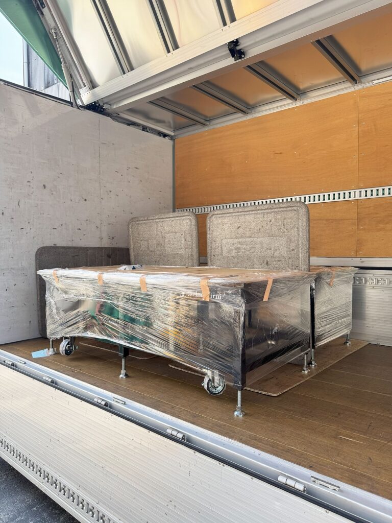 1000mm×2000mmの製缶定盤製作しました。大阪府松原市の株式会社テクノファームです!