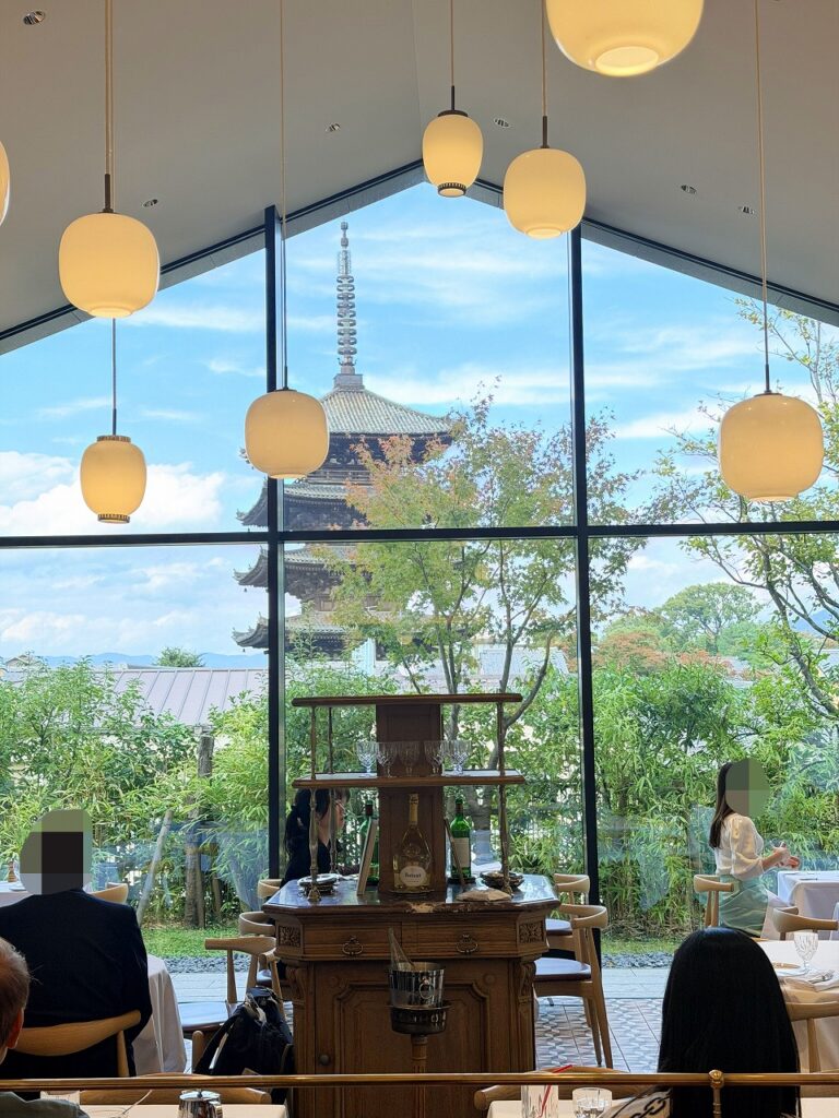 ビストロ ブノワ京都 アラン・デュカス 景色