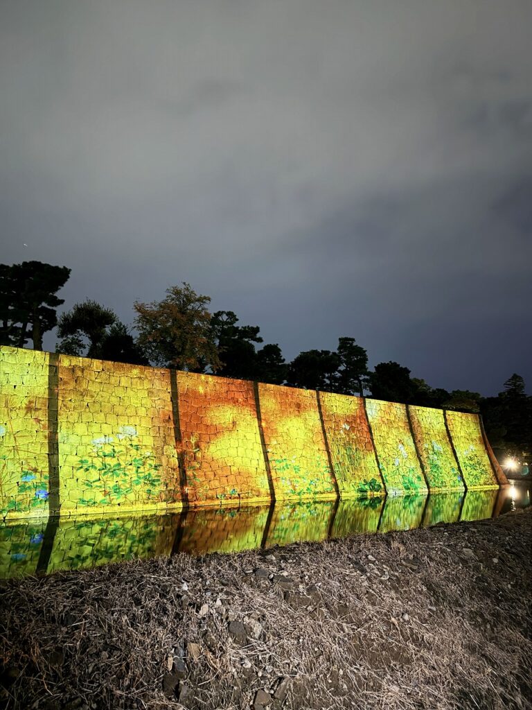 NAKED meets 二条城 2025 観月　内堀のプロジェクションマッピング