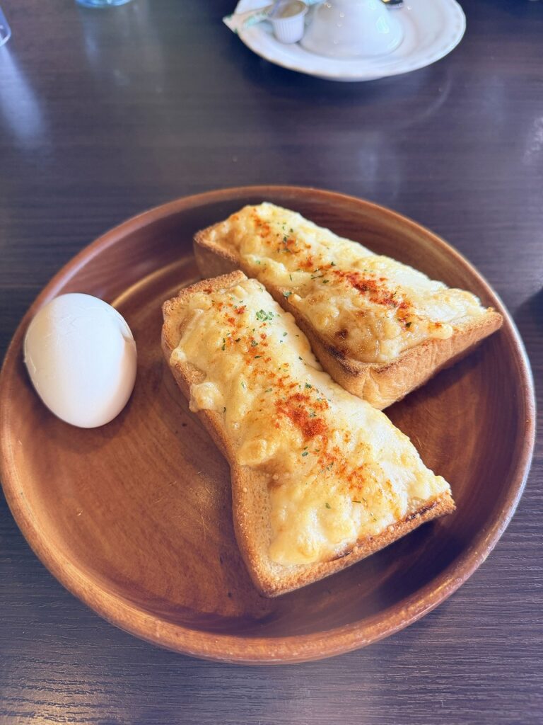 びっくりドンキーのモーニング、パン