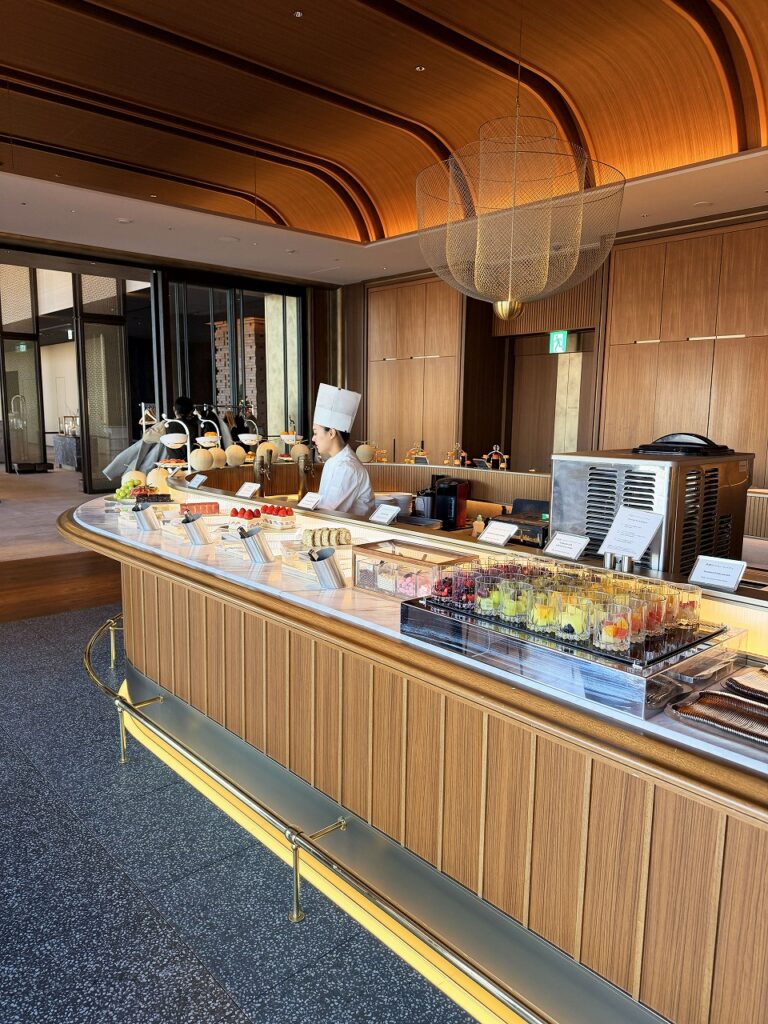 大阪ステーションホテルのザ モーメント グリル&ダイニング
デザートコーナー