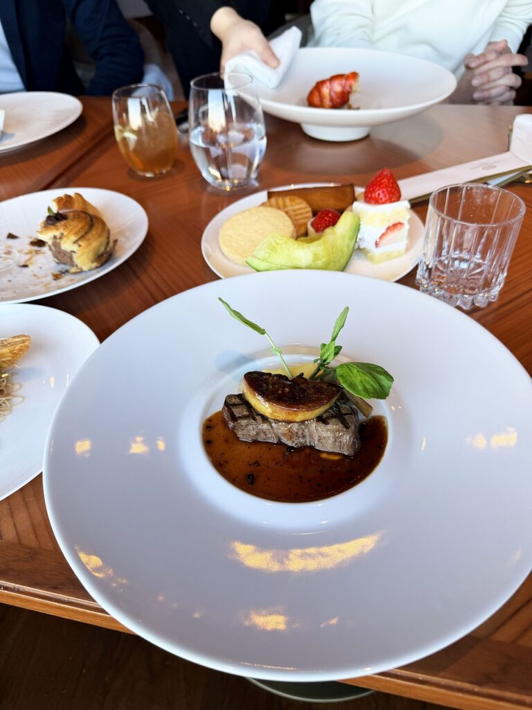 大阪ステーションホテルのザ モーメント グリル&ダイニング
ロッシーニ