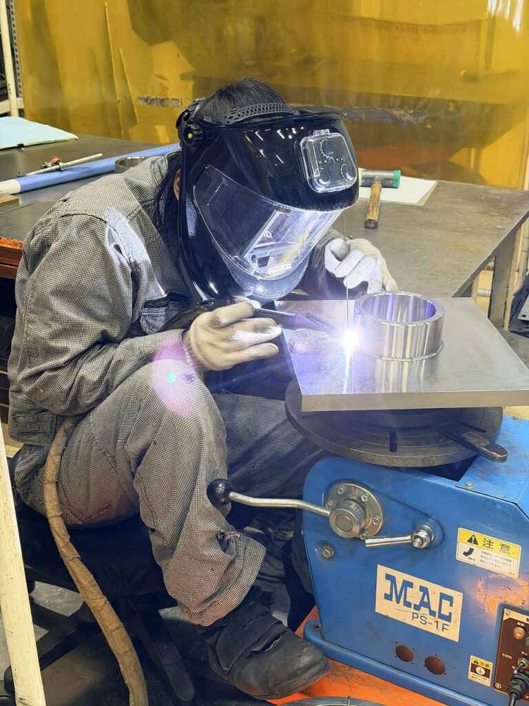 SUS310Sの溶接
大阪府松原市の株式会社テクノファームではSUS310Sの溶接も沢山やっていますよ！