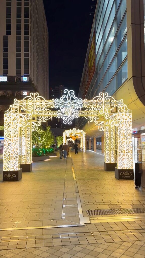 なんばパークスライトアップ