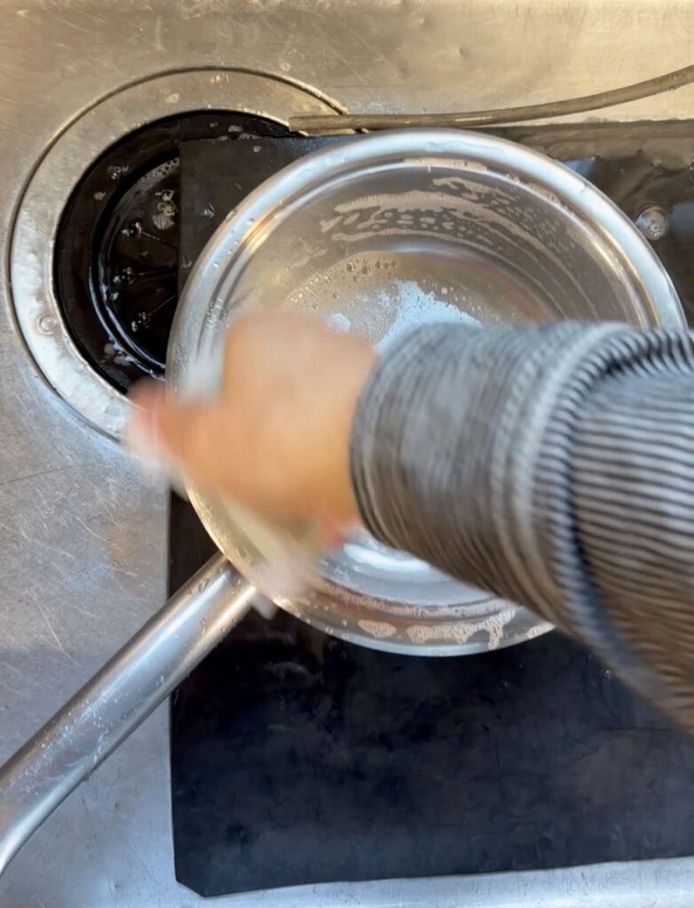 中性洗剤で洗浄