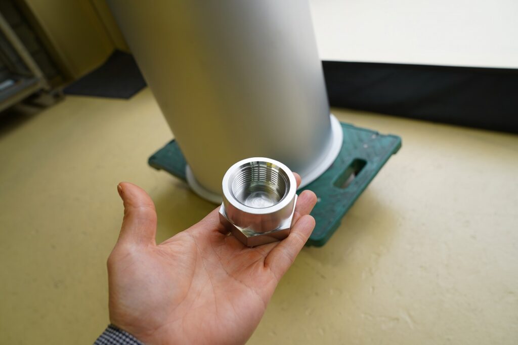 ステンレスの旋盤加工品。NC旋盤で自社製作しています。
ステンレスの旋盤加工の事なら大阪府松原市の株式会社テクノファームにお任せください