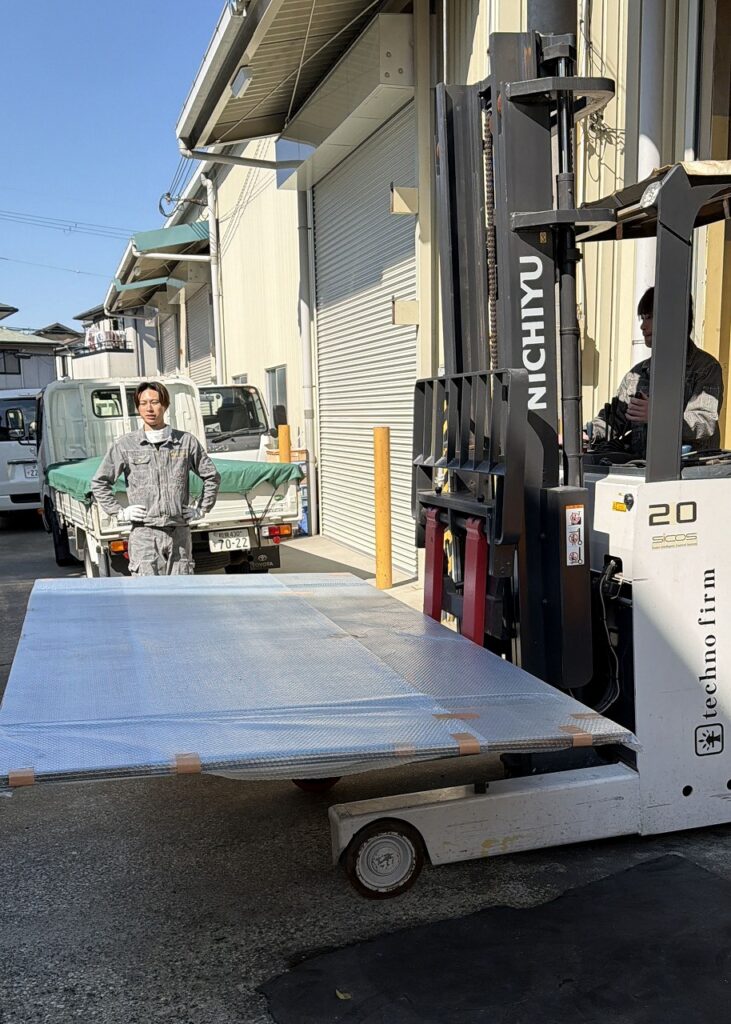 製缶定盤を納入しました。大阪府松原市の株式会社テクノファームです。