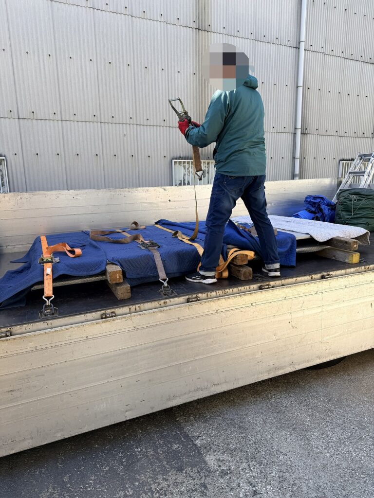 製缶定盤完成しました。大阪府松原市の株式会社テクノファームです。