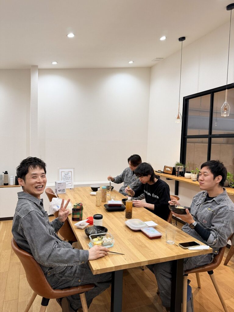 株式会社テクノファームの昼食時