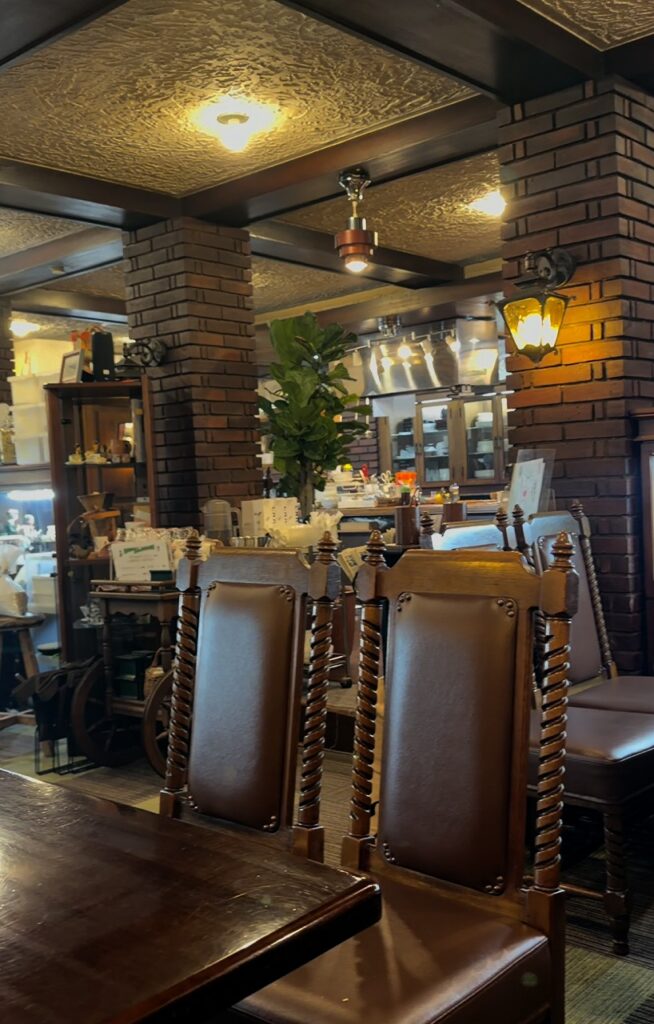 カフェ シルフィード　店内