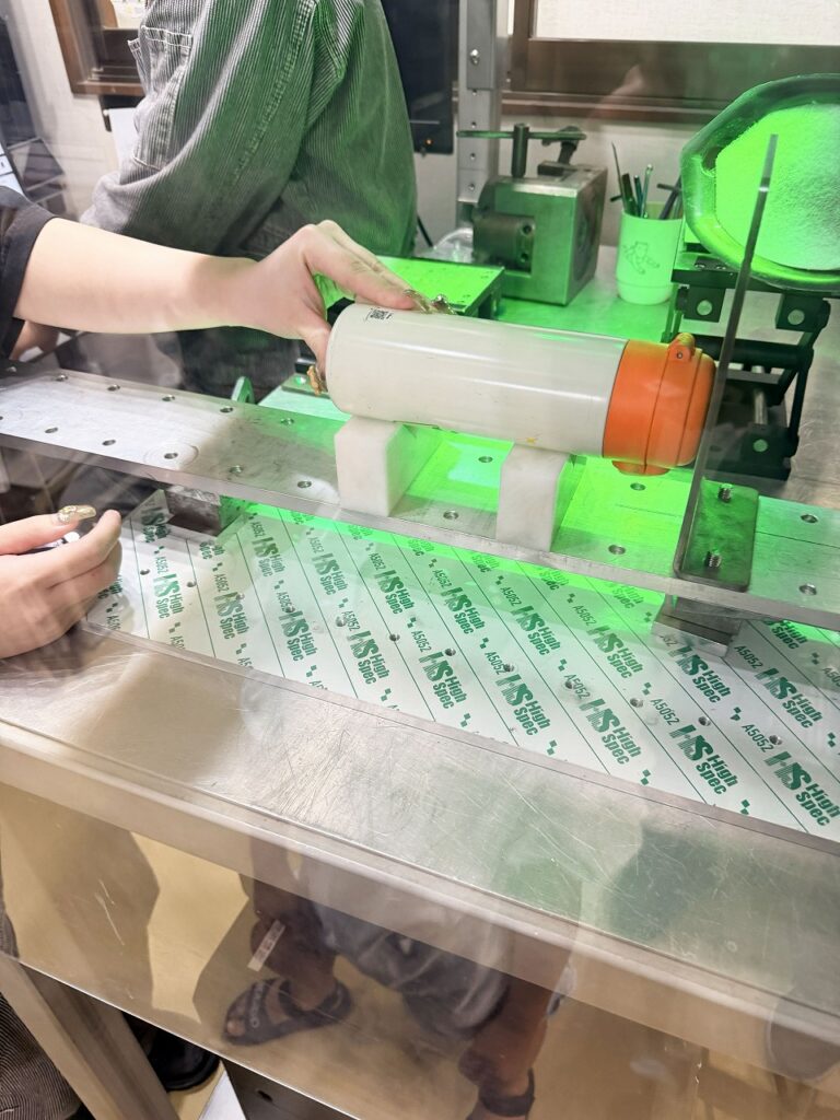 水筒にもレーザー刻印で名前を印字しました。
株式会社テクノファーム