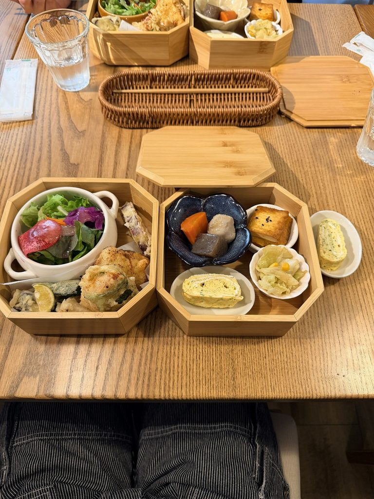 糀ごはんカフェ Mogu mogu 秋の工事玉手箱