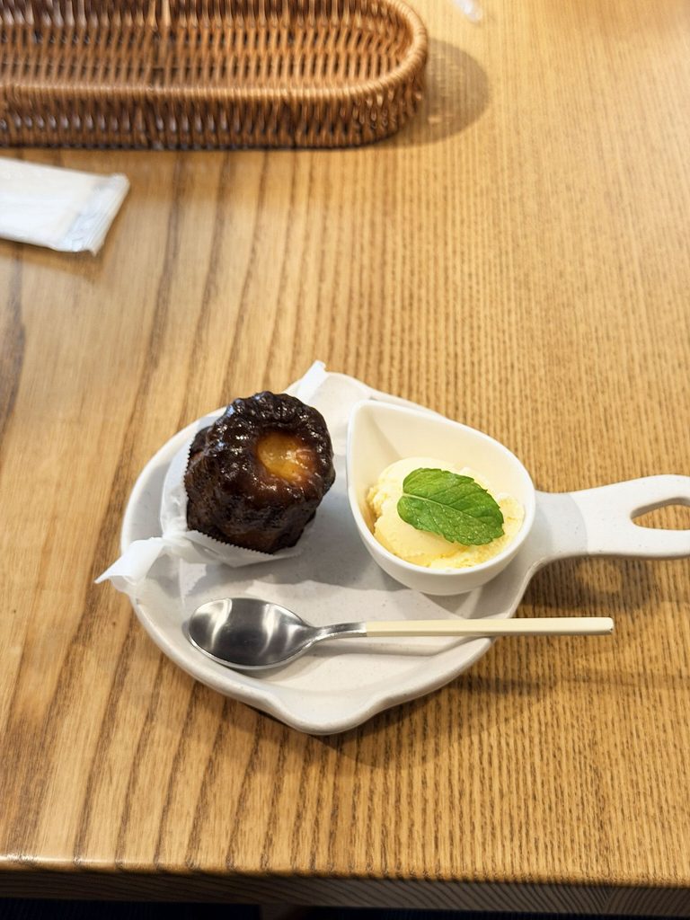 糀ごはんカフェ Mogu mogu カヌレ